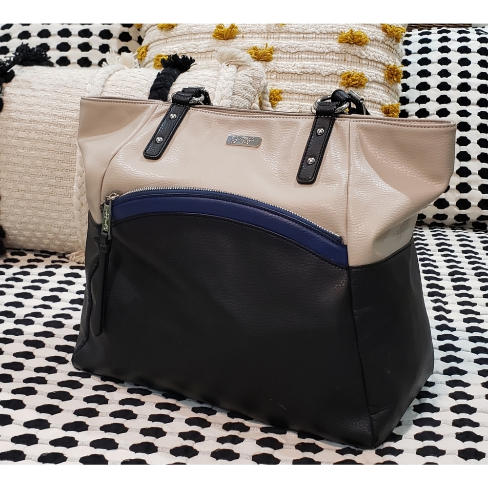 Jessica Simpson tote
